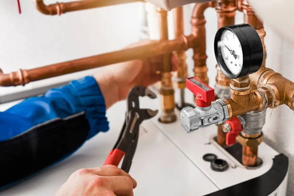 Gas Line Services in Leisure City